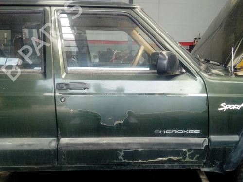 Used Right front door JEEP CHEROKEE (XJ) 2.5 TD 4x4 (116 hp) 18143967