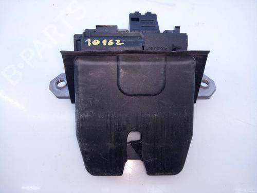 Used Tailgate lock LAND ROVER FREELANDER 2 (L359) 2.2 SD4 4x4 (190 hp) 10081683