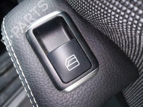 Used Right rear window switch MERCEDES-BENZ A-CLASS (W176) [2012-2018]  17534459