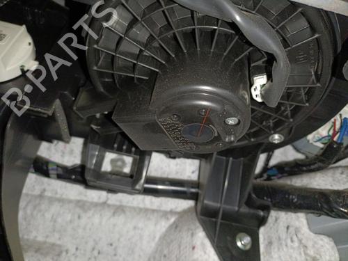 Used Heater blower motor Heater blower motor MAZDA CX-3 (DK) 1.5 SKYACTIV-D (DK2WS, DK5FW) (105 hp) 36448452 36448452
