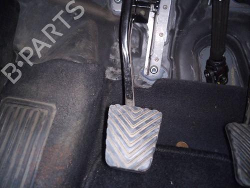 Pédale d'embrayage HYUNDAI i20 II (GB, IB) 1.2 (84 hp) 9543887