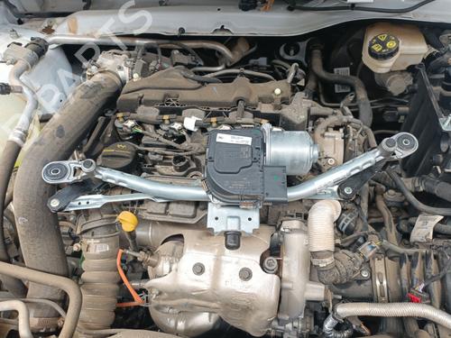 Used Front wiper motor Front wiper motor FORD TRANSIT Van (FA_ _) 2.4 DI RWD (FAA_, FAB_, FAC_, FAD_) (120 hp) 40499638 40499638