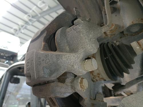 Used Right front brake caliper Right front brake caliper 37601833 37601833