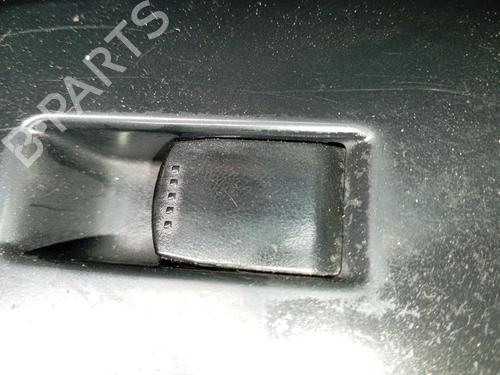 Used Right front window switch Right front window switch SUZUKI GRAND VITARA II (JT, TE, TD) 1.9 DDiS All-wheel Drive (JT419, TD44, JB419WD, JB419XD,... (129 hp) 39961767 39961767