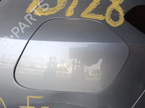 Used Fuel flap OPEL CORSA F (P2JO) 1.2 (68) (101 hp) 28098760