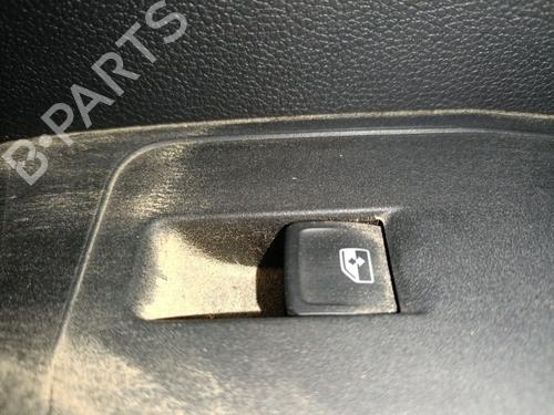 right-rear-window-switch-vw-t-roc-a11-d11-2017-33017653 main image