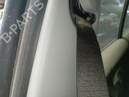 Used Front right seatbelt BMW 1 (F40) 118 d (150 hp) 29204832