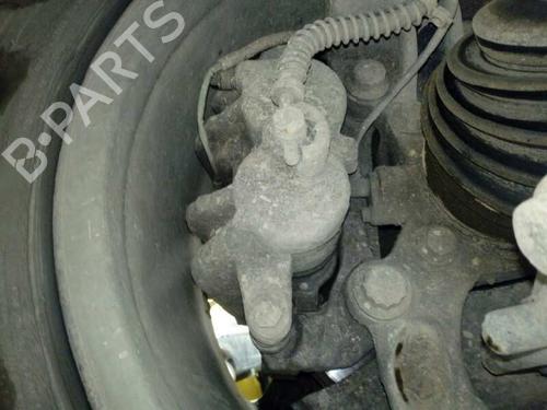 Used Left front brake caliper LAND ROVER DISCOVERY III (L319) 2.7 TD 4x4 (190 hp) 11588606