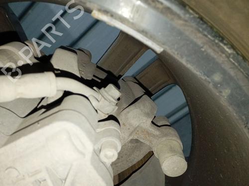 Venstre bremsekaliber bag VW TIGUAN (AD1, AX1) 2.0 TDI (150 hp) 31334142