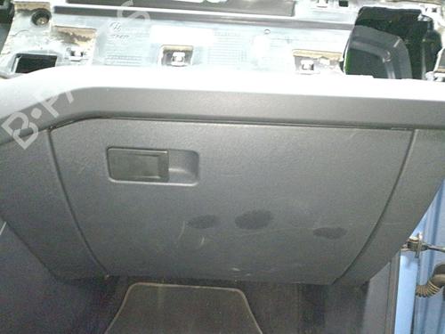 handskerum-vw-t-cross-c11-d31-2018-32468469 main image