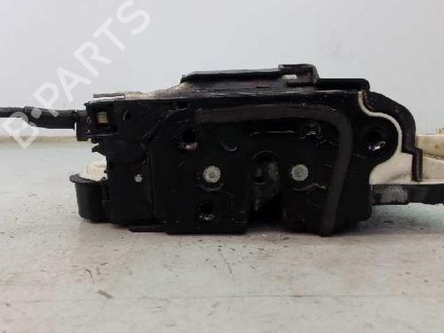 Vergrendeling links voor VW GOLF VII Variant (BA5, BV5) 1.6 TDI (115 hp) 5675905