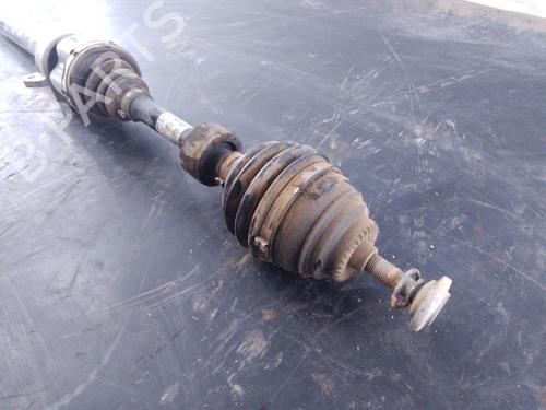 Right front driveshaft BMW X1 (F48) sDrive 18 d | BP26878132M39 