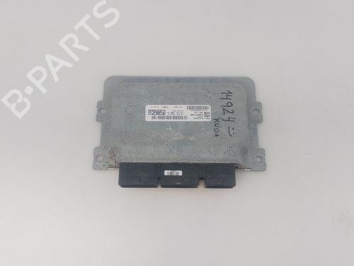 Used Engine control unit (ECU) Engine control unit (ECU) FORD KUGA III (DFK) 2.5 Duratec Plug-in-Hybrid (152 hp) 39961640 39961640