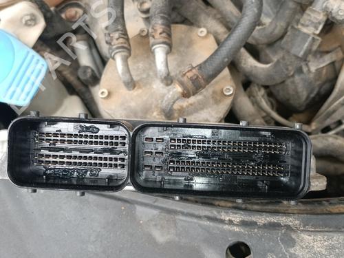 Engine control unit (ECU) VW PASSAT B7 (362) 2.0 TDI | BP39196670M57 - Image 3