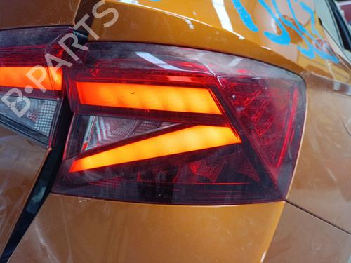 Used Right taillight SKODA FABIA IV (PJ3) 1.0 TSI (95 hp) 28952783
