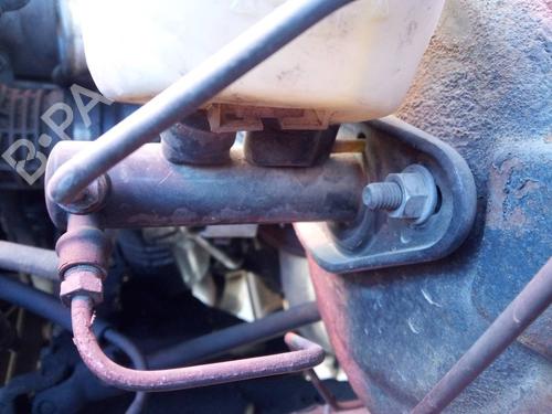 Hovedbremsecylinder NISSAN TERRANO II (R20) 2.7 TDi 4WD (125 hp) 16334044