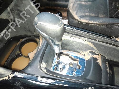 Used Gear lever PEUGEOT 2008 I (CU_) 1.2 THP 110 / PureTech 110 (110 hp) 24472803
