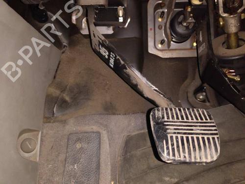 Used Clutch pedal NISSAN X-TRAIL I (T30) [2001-2013]  8786984