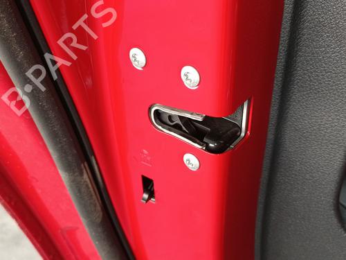 rear-left-lock-mercedes-benz-cla-shooting-brake-x118-2019-39095516 main image