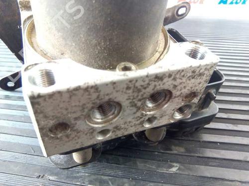 ABS pump SUZUKI GRAND VITARA I (FT, HT) 2.0 HDI 110 16V 4x4 (SQ420D, TD83V) | BP2960466M43 
