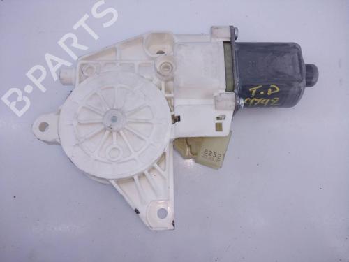 Used Right rear window motor MERCEDES-BENZ C-CLASS (W204) [2007-2015]  10567583