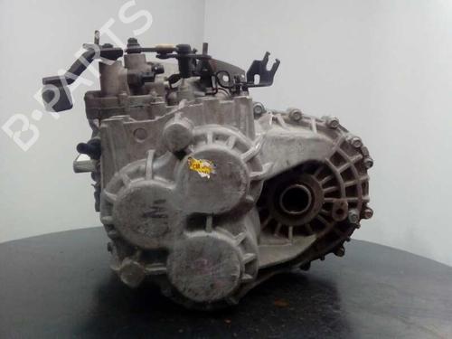Used Gearbox HYUNDAI SANTA FÉ II (CM) 2.2 CRDi GLS (150 hp) 5235049