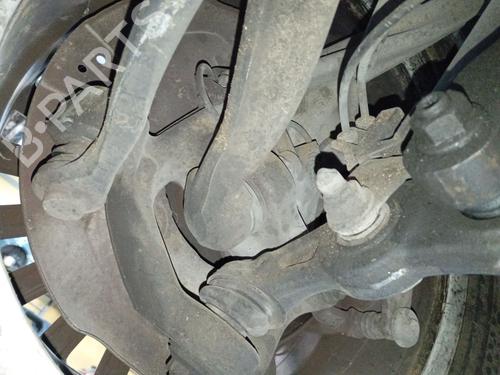 Used Right front steering knuckle Right front steering knuckle MERCEDES-BENZ C-CLASS (W205) C 200 BlueTEC / d (205.037) (136 hp) 40072307 40072307