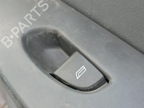 Used Right front window switch Right front window switch 37517314 37517314
