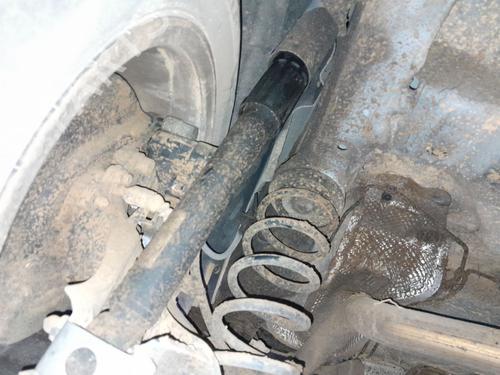 Used Left rear shock absorber VW GOLF VII (5G1, BQ1, BE1, BE2) 1.2 TSI (110 hp) 24682312