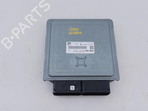 Used Engine control unit (ECU) SKODA OCTAVIA IV Combi (NX5, PV5) 1.4 TSI RS iV (150 hp) 28836649
