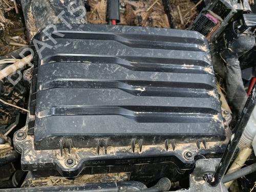 Used Air filter box VW T-ROC (A11, D11) 1.0 TSI (110 hp) 32867478