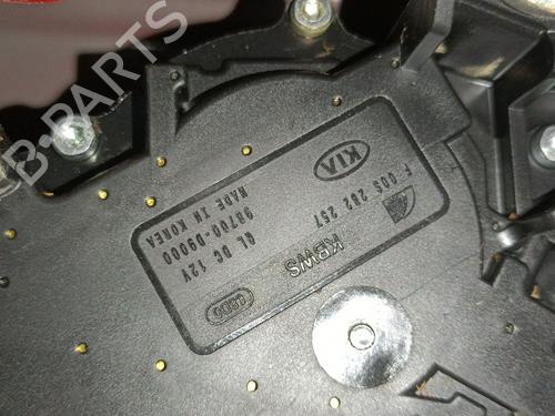 Used Rear wiper motor KIA SPORTAGE IV (QL, QLE) 1.6 CRDi (136 hp) 25002281