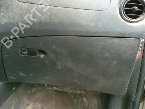 glove-box-mercedes-benz-vito-van-w447-2014-39991834 main image