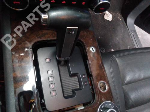 Used Manual gearbox selector Manual gearbox selector VW TOUAREG (7LA, 7L6, 7L7) 3.0 V6 TDI (225 hp) 7531031 7531031