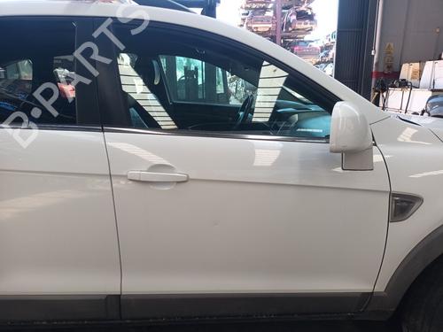 right-front-door-chevrolet-captiva-c100-c140-2006-38563941 main image