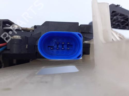Rear left lock VW TOUAREG (7LA, 7L6, 7L7) 3.0 V6 TDI | BP8081046C100 