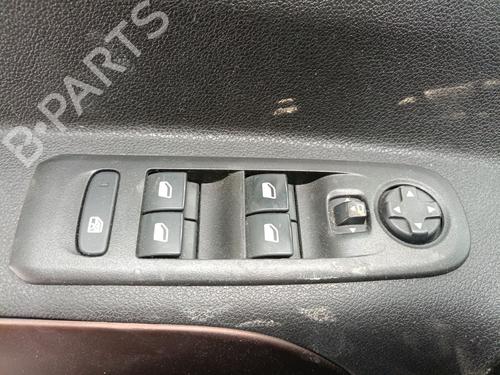 Used Left front window switch Left front window switch 39434421 39434421