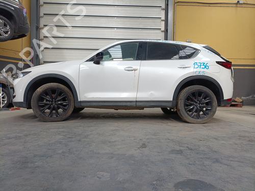 Listwa nadkola przedniego prawego MAZDA CX-5 (KF) 2.0 | BP29966878C135