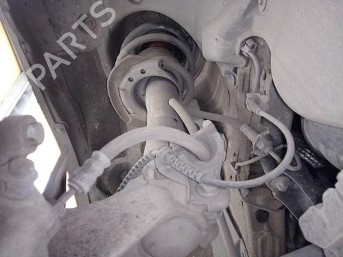Used Right front shock absorber BMW X1 (F48) sDrive 18 d (150 hp) 18527732