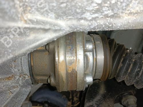 Used Left front driveshaft Left front driveshaft VW T-ROC (A11, D11) 1.5 TSI (150 hp) 33013247 33013247