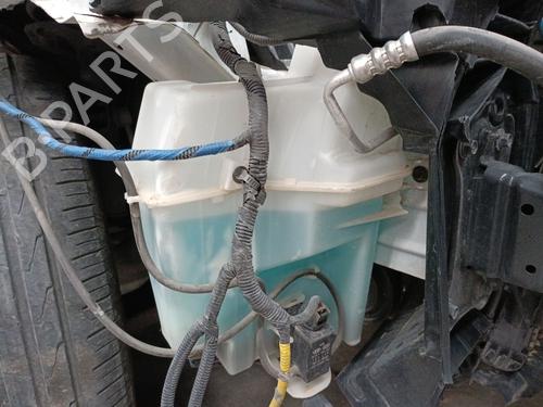 Used Windscreen washer tank HYUNDAI TUCSON (TL, TLE) 1.7 CRDi (116 hp) 32059264