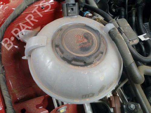 Used Expansion tank SKODA OCTAVIA III (5E3, NL3, NR3) 2.0 TDI (150 hp) 5628090