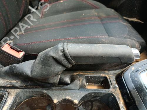 hand-brake-ford-puma-j2k-cf7-2019-36561389 main image