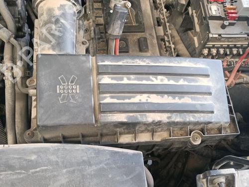 Used Air filter box Air filter box 38533938 38533938