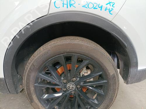 Used Rear left wheel arch trim TOYOTA C-HR (_X1_) 1.8 Hybrid (ZYX10_, ZYX11_) (98 hp) 24682570