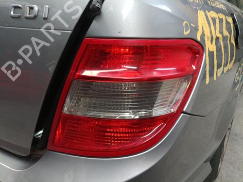 Højre baglygte MERCEDES-BENZ C-CLASS T-Model (S204) C 200 CDI (204.207) (136 hp) 30889632