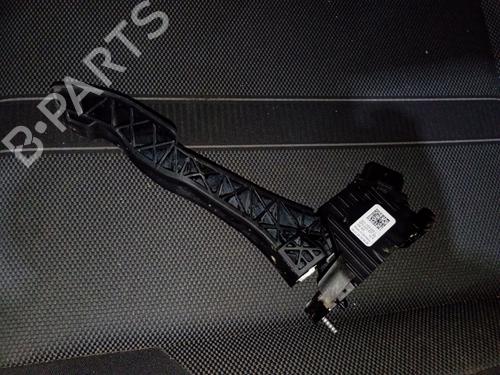 pedal-vw-t-roc-a11-d11-2017-32997762 main image