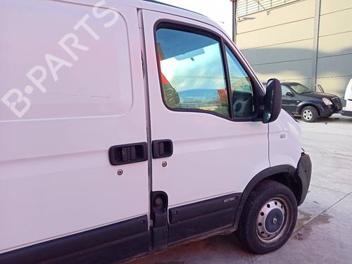 Right front door RENAULT MASTER II Van (FD) 2.5 dCi | BP22374463C3 