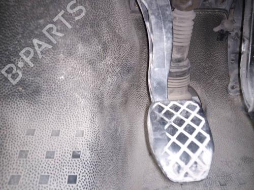 Used Clutch pedal VW TRANSPORTER T5 Van (7HA, 7HH, 7EA, 7EH) 2.5 TDI (130 hp) 10992606
