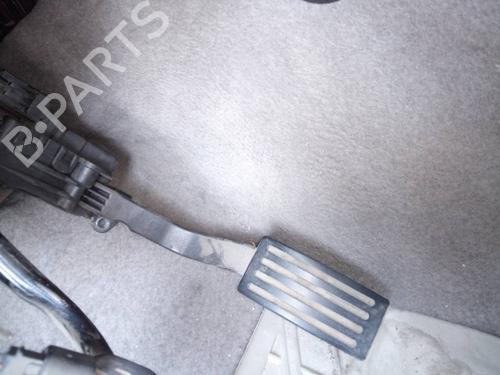 Used Pedal VOLVO V50 (545) 2.0 D (136 hp) 19734423